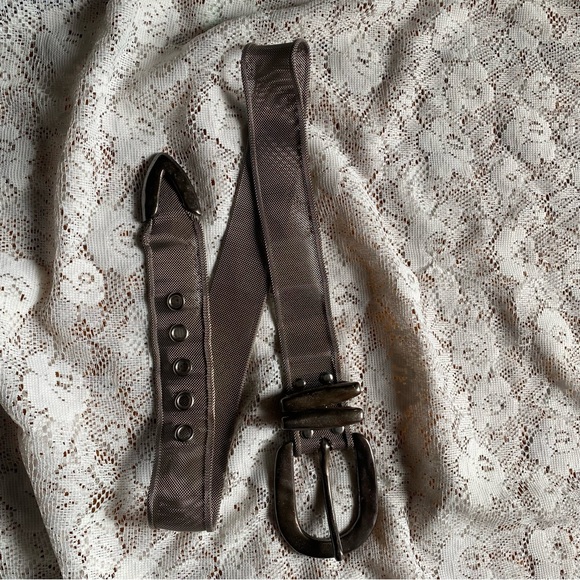 Vintage metal mesh chain mail heavy buckle silver belt S as is